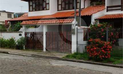 Casa em condomínio fechado com 3 quartos à venda na João Constantino, Mangueira, São Gonçalo
