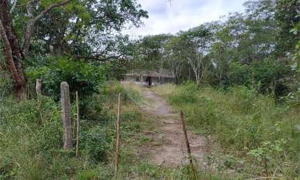 Fazenda à venda na Da Meia Noite, Ipiíba, São Gonçalo