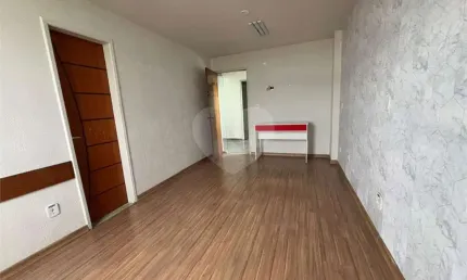 Sala comercial à venda na Rua Doutor Alfredo Backer, Mutondo, São Gonçalo