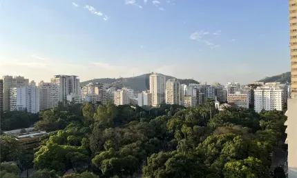 Apartamento com 3 quartos à venda na Rua Gavião Peixoto, Icaraí, Niterói