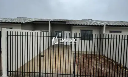 Casa com 2 quartos à venda na Rua Siqueira Campos, 12, Uvaranas, Ponta Grossa