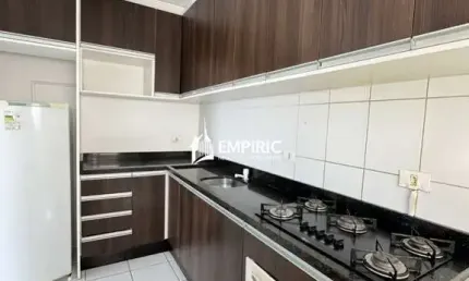 Apartamento semimobiliado - Condomínio Campo Alegre