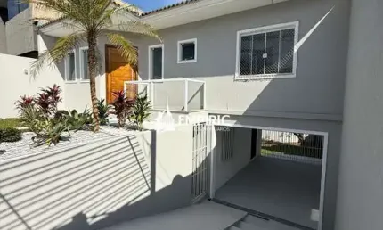 Casa com 3 quartos à venda na Rua Pedro Saffraider, 28, Contorno, Ponta Grossa