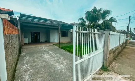Casa com 2 quartos à venda na Rua dos Mecânicos, 387, Paranaguamirim, Joinville