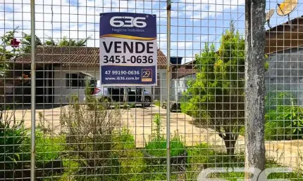 Casa com 3 quartos à venda na Rua dos Mecânicos, 479, Paranaguamirim, Joinville