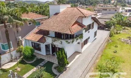 Casa com 4 quartos à venda na Rua Alexandre Schlemm, 114, Anita Garibaldi, Joinville