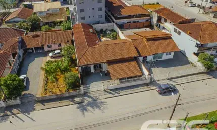 Casa com 4 quartos à venda na Rua Miosotes, 249, Fátima, Joinville