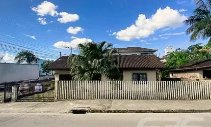Casa com 2 quartos à venda na Rua Boehmerwald, 209, Boehmerwald, Joinville