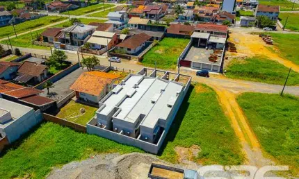 Casa com 2 quartos à venda na Avenida Paulo Schroeder, 41, Petrópolis, Joinville