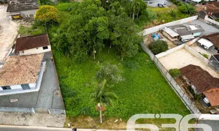 Terreno à venda na Rua Rui Barbosa, 17, Centro, Garuva