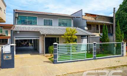 Casa com 4 quartos à venda na Rua Papa João XXIII, 77, Iririú, Joinville