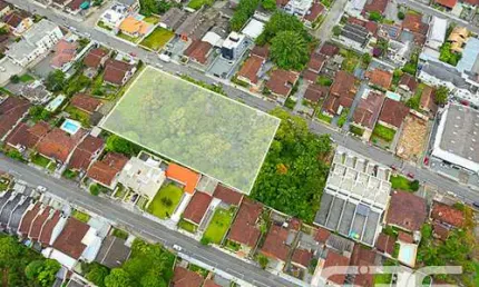 Terreno à venda na Rua Tenente Antônio João, 345, Bom Retiro, Joinville