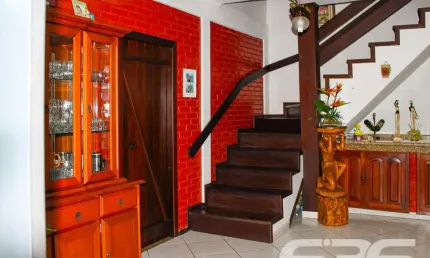 Chácara / sítio com 6 quartos à venda na Rua Minas Gerais, 575, Nova Brasília, Joinville