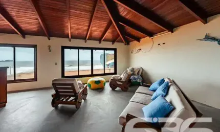 Casa com 7 quartos à venda na Nereu Ramos, 347, Salinas, Balneário Barra do Sul
