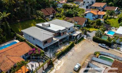Casa com 4 quartos à venda na Rua Quinze de Novembro, 50, América, Joinville