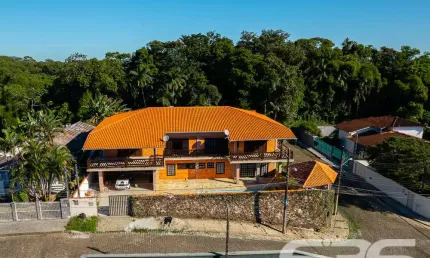 Casa com 3 quartos à venda na Rua Santa Catarina, 367, Floresta, Joinville
