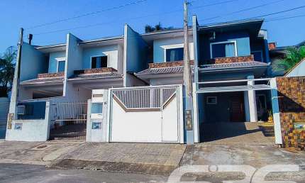 Casa com 3 quartos à venda na Rua Almirante Jaceguay, 223, Costa e Silva, Joinville