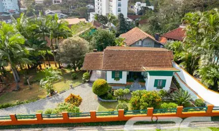 Terreno à venda na Rua Ministro Calógeras, 896, Atiradores, Joinville