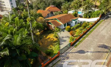 Terreno à venda na Rua Ministro Calógeras, 896, Atiradores, Joinville