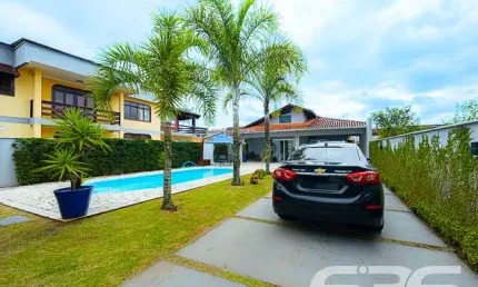 Casa com 4 quartos à venda na Valença, 96, Guanabara, Joinville