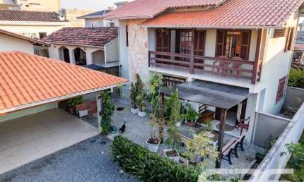 Casa com 3 quartos à venda na Rua Almirante Jaceguay, 103, Costa e Silva, Joinville