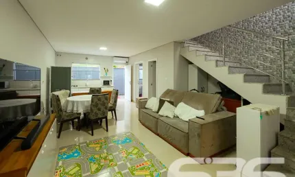 Casa com 2 quartos à venda na Rua Quinze de Novembro, 266, Glória, Joinville