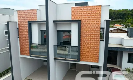 Casa com 3 quartos à venda na Pastor Guilherme Raú, 36, Saguaçu, Joinville