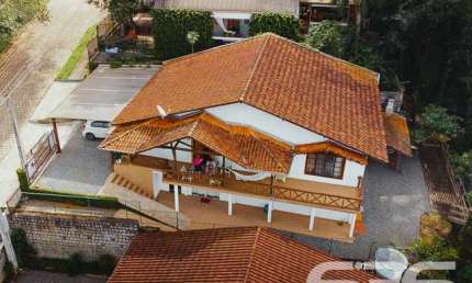 Casa com 4 quartos à venda na Albano Schimdt, 226, Boa Vista, Joinville