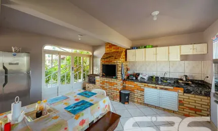 Casa com 3 quartos à venda na Perequê, 280, Pinheiros, Balneário Barra do Sul