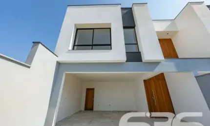 Casa com 3 quartos à venda na Rua Papa João XXIII, 186, Iririú, Joinville