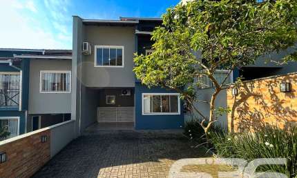 Casa com 3 quartos à venda na Rua Alexandre Schlemm, 235, Anita Garibaldi, Joinville