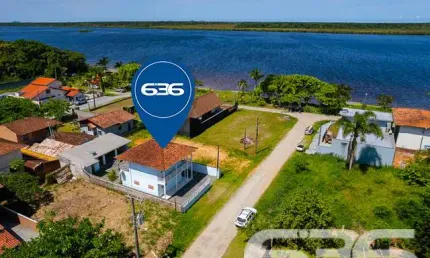 Casa com 3 quartos à venda na Perequê, 50, Pinheiros, Balneário Barra do Sul