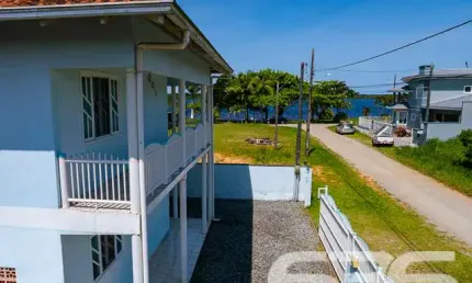 Casa com 3 quartos à venda na Perequê, 50, Pinheiros, Balneário Barra do Sul