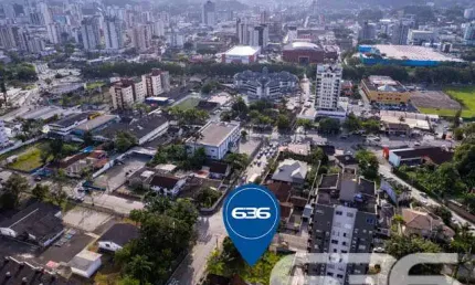 Terreno à venda na Rua Visconde de Taunay, 135, Centro, Joinville