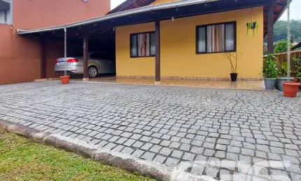 Casa com 3 quartos à venda na Rua Waldemiro José Borges, 180, Itinga, Joinville