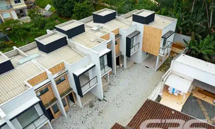 Casa com 3 quartos à venda na Rua Santa Catarina, Santa Catarina, Joinville