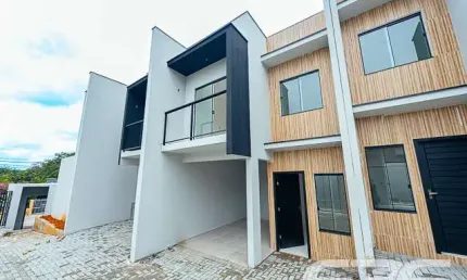 Casa com 2 quartos à venda na Rua Santa Catarina, 46, Santa Catarina, Joinville