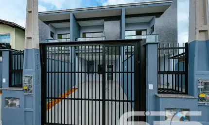 Casa com 2 quartos à venda na Rua Almirante Jaceguay, 197, Costa e Silva, Joinville