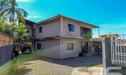 Casa com 4 quartos à venda na Rua Boehmerwald, 640, Boehmerwald, Joinville