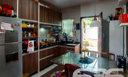 Casa com 2 quartos à venda na Voluntários Da Patria, 121, Itaum, Joinville