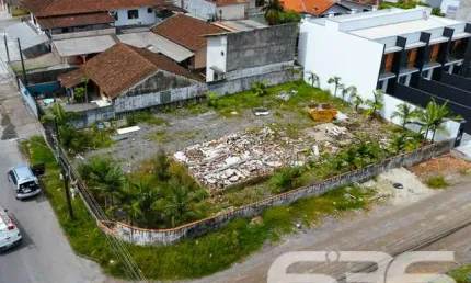 Terreno à venda na Rua Miosotes, 1385, Fátima, Joinville