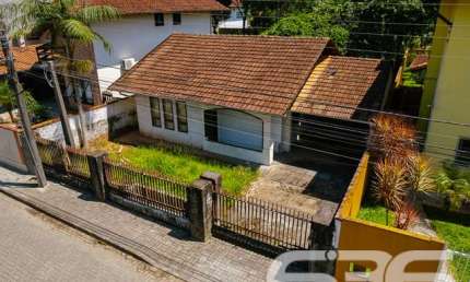 Casa com 2 quartos à venda na Rua Almirante Jaceguay, 51, Santo Antônio, Joinville