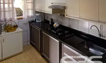 Casa com 3 quartos à venda na Rua dos Mecânicos, 578, Paranaguamirim, Joinville