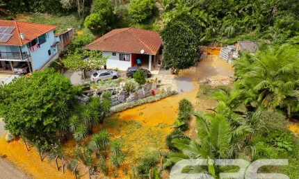 Chacará | Jaraguá do Sul | Ilha da Figueira | Quartos 4
