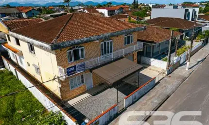 Casa com 7 quartos à venda na Rua Miosotes, 48, Fátima, Joinville