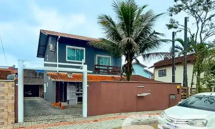 Casa com 5 quartos à venda na Rua Tuiuti, 44, Aventureiro, Joinville