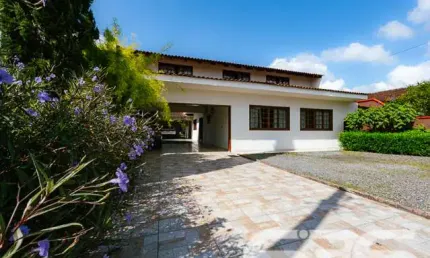 Casa com 5 quartos à venda na Rua Santa Catarina, 236, Floresta, Joinville