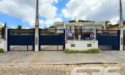 Casa com 3 quartos à venda na Tupi, 162, São Marcos, Joinville
