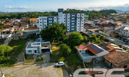 Terreno à venda na Benício Felipe Da Silva, Adhemar Garcia, Joinville