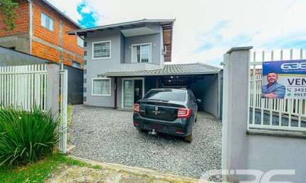 Casa com 3 quartos à venda na Rua dos Mecânicos, 525, Paranaguamirim, Joinville